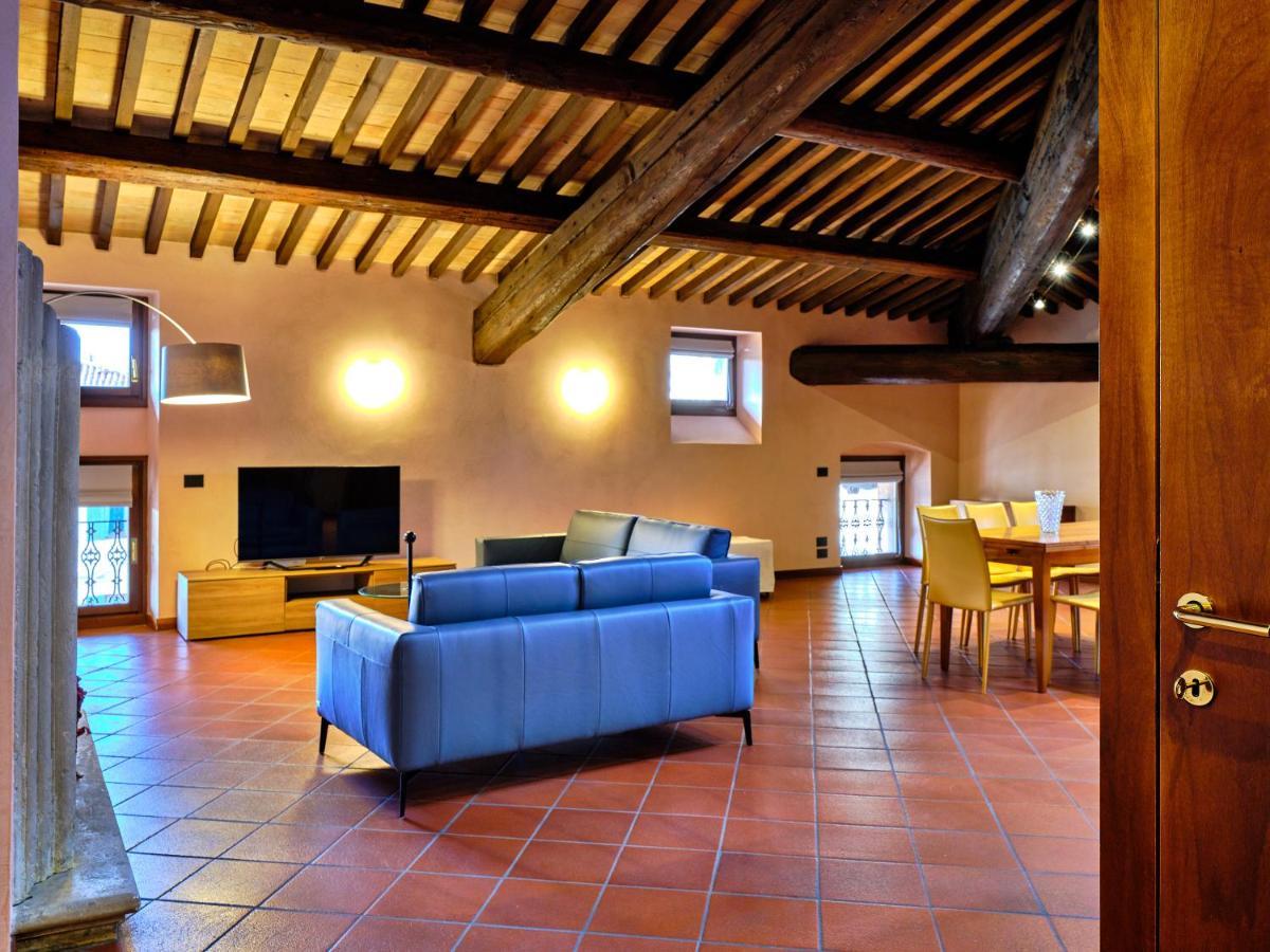 Apartmentsarena - Residenza Degli Scaligeri - Piazza Erbe Verona Exteriér fotografie
